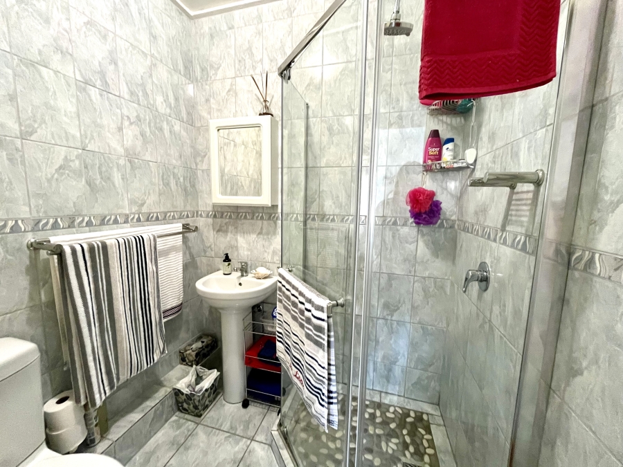 3 Bedroom Property for Sale in The Village Western Cape